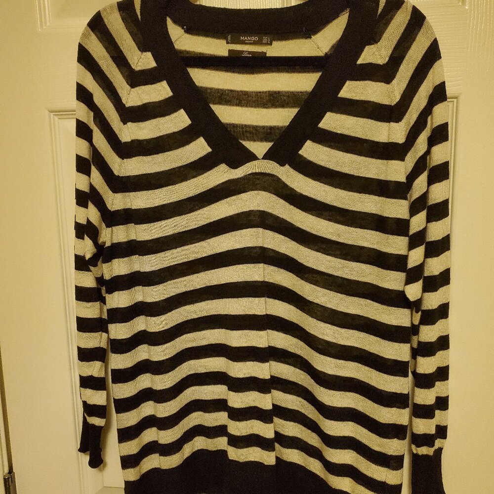 Mango Sheer Linen Knit  Black & Cream V Neck Sweater